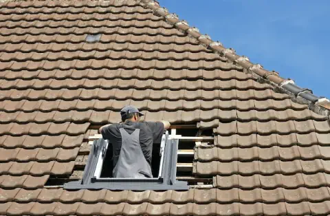 Pose de velux - Saint-Porchaire